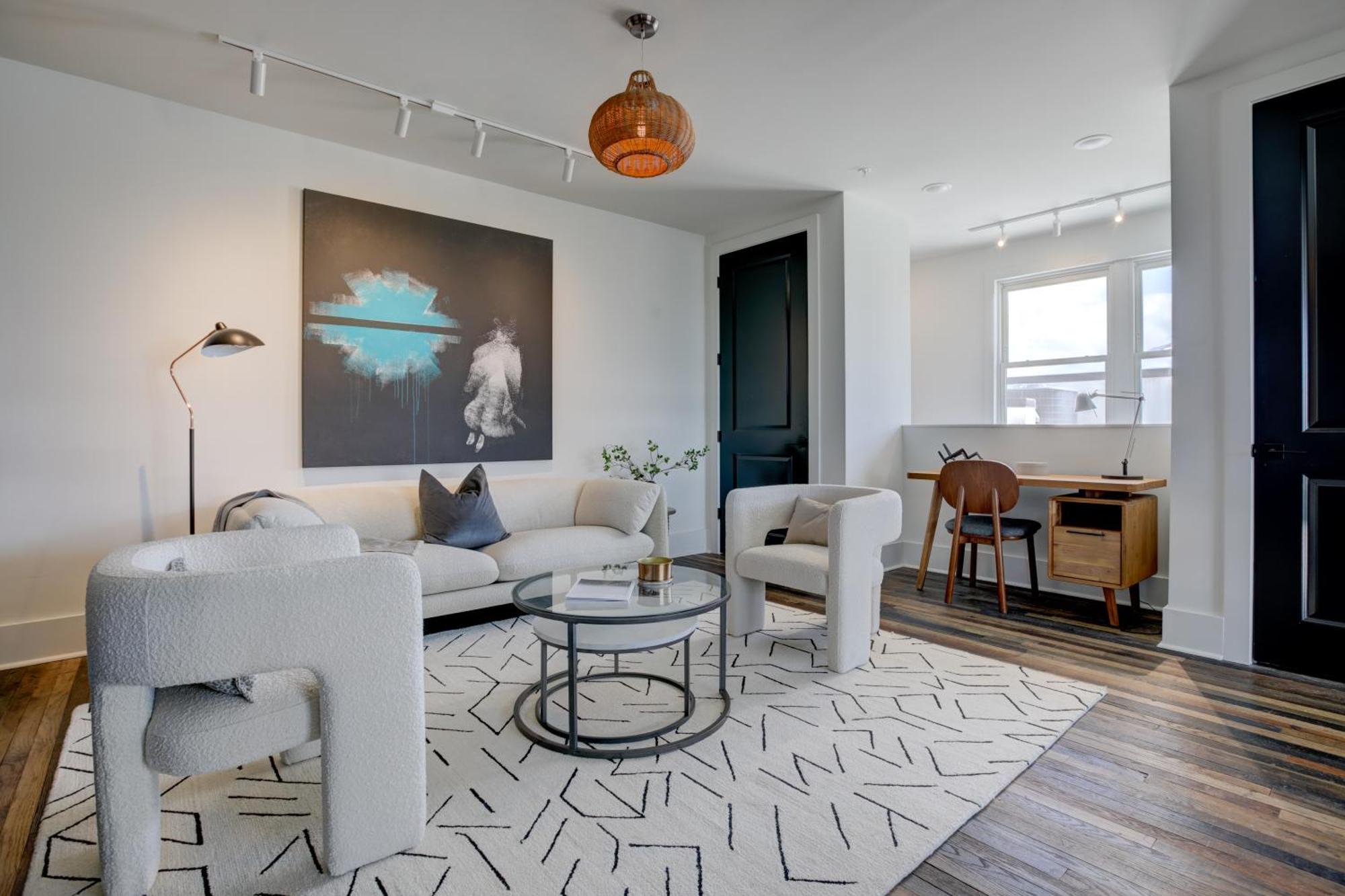 Entire Floor Penthouse Loft, Sleeps 20 Appartement Atlanta